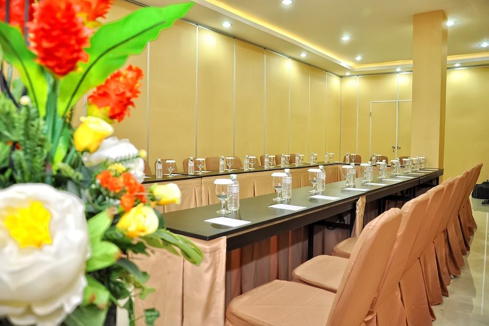 Rangkayo Basa Halal Hotel Padang  Luaran gambar