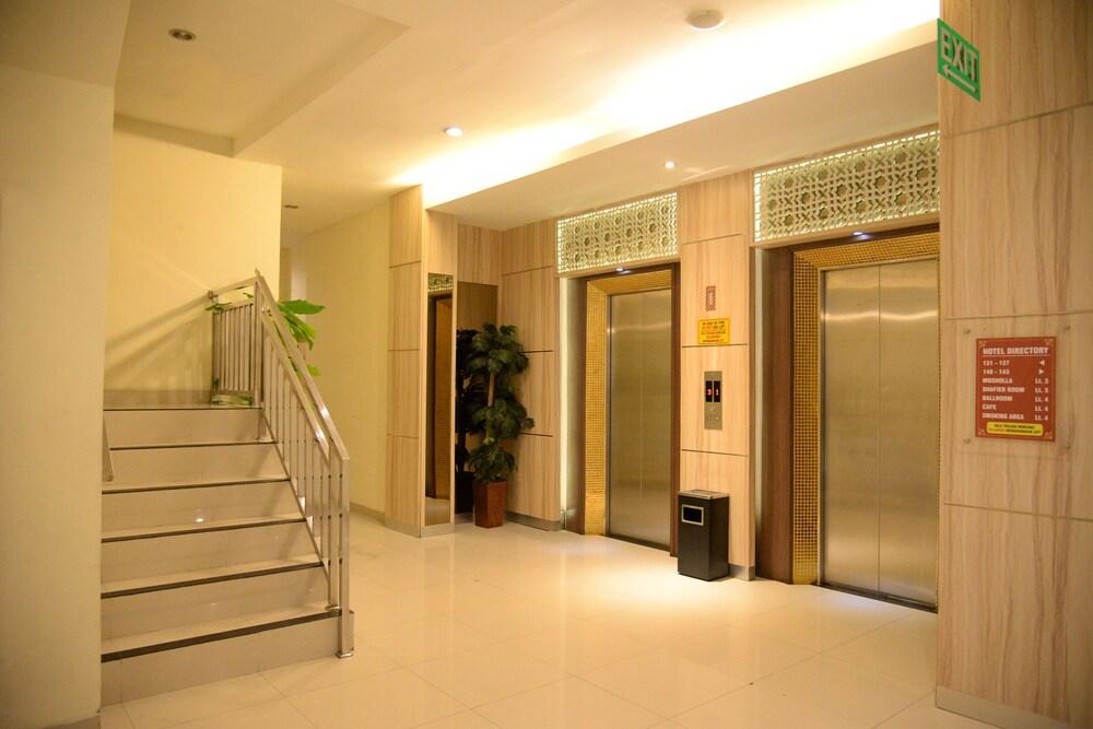 Rangkayo Basa Halal Hotel Padang  Luaran gambar