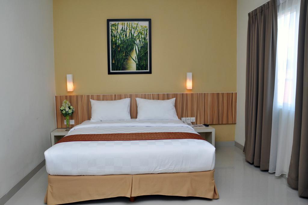 Rangkayo Basa Halal Hotel Padang  Luaran gambar