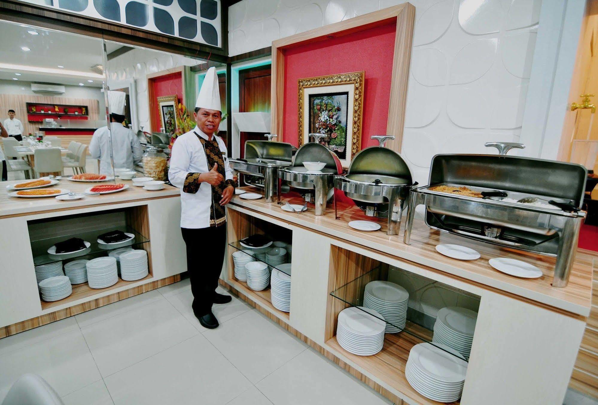Rangkayo Basa Halal Hotel Padang  Luaran gambar