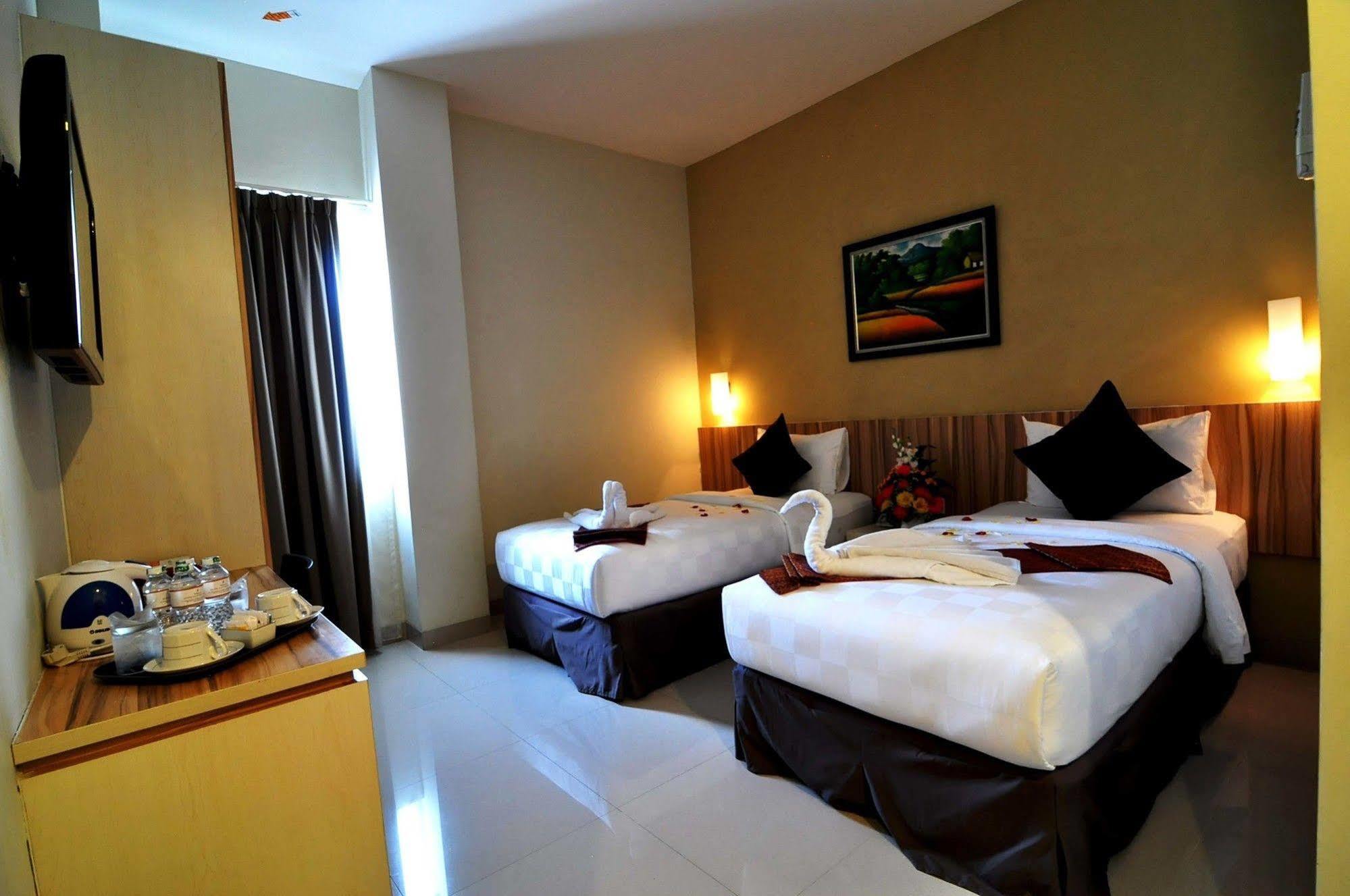 Rangkayo Basa Halal Hotel Padang  Luaran gambar